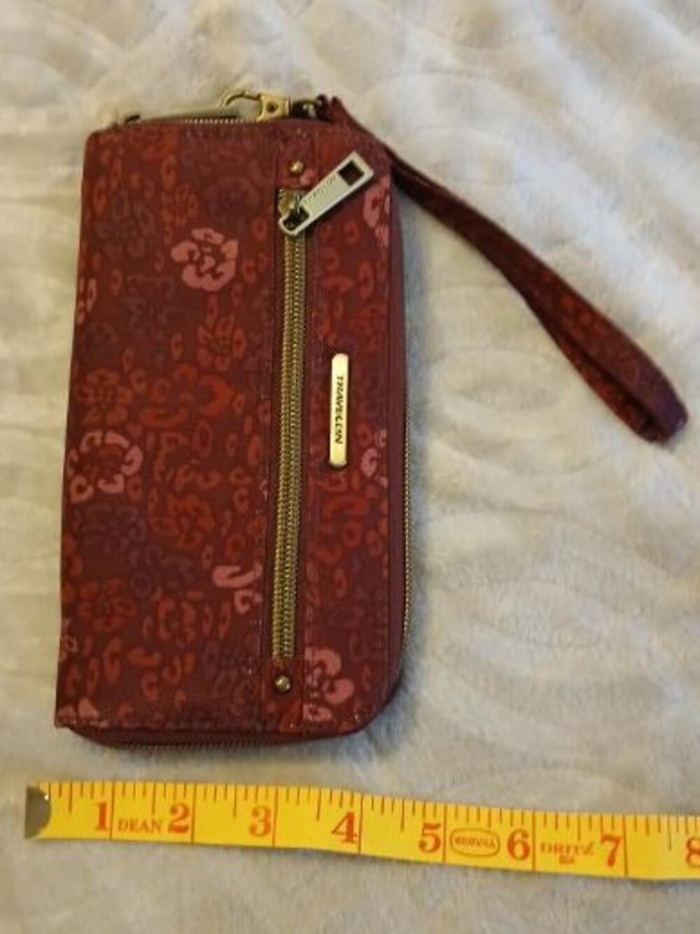Travelon zipper wallet/wristlet